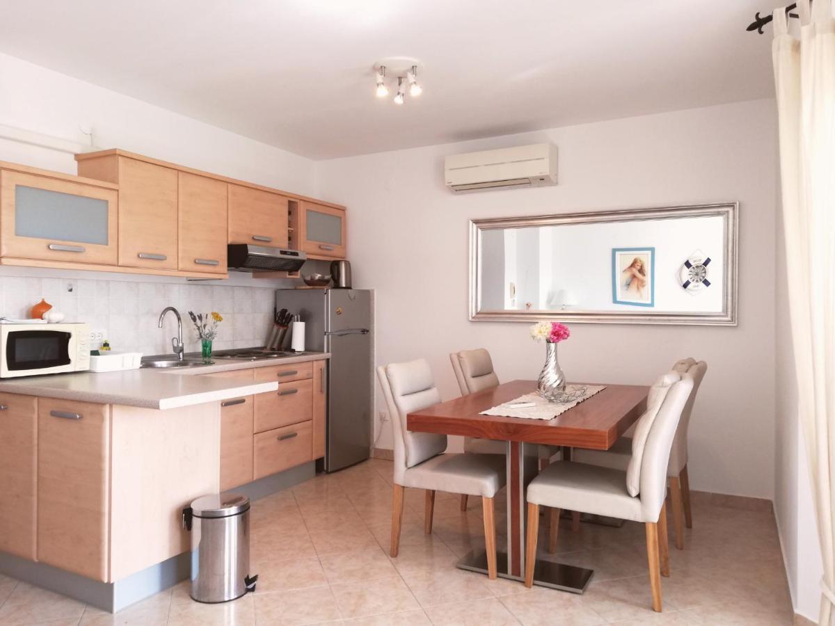 Lovely Apartment Branko Rabac With Balcony And Parking Exterior foto